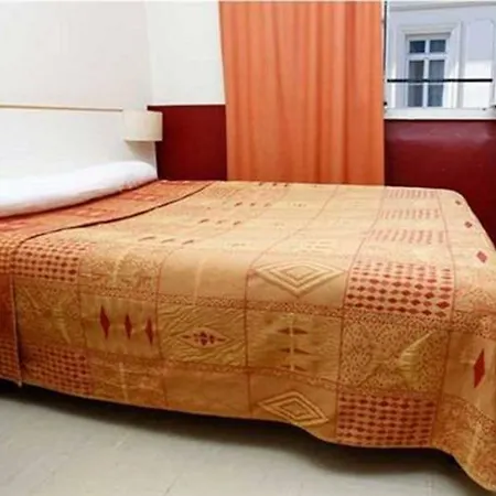 Du Pont Neuf Hotel Paris